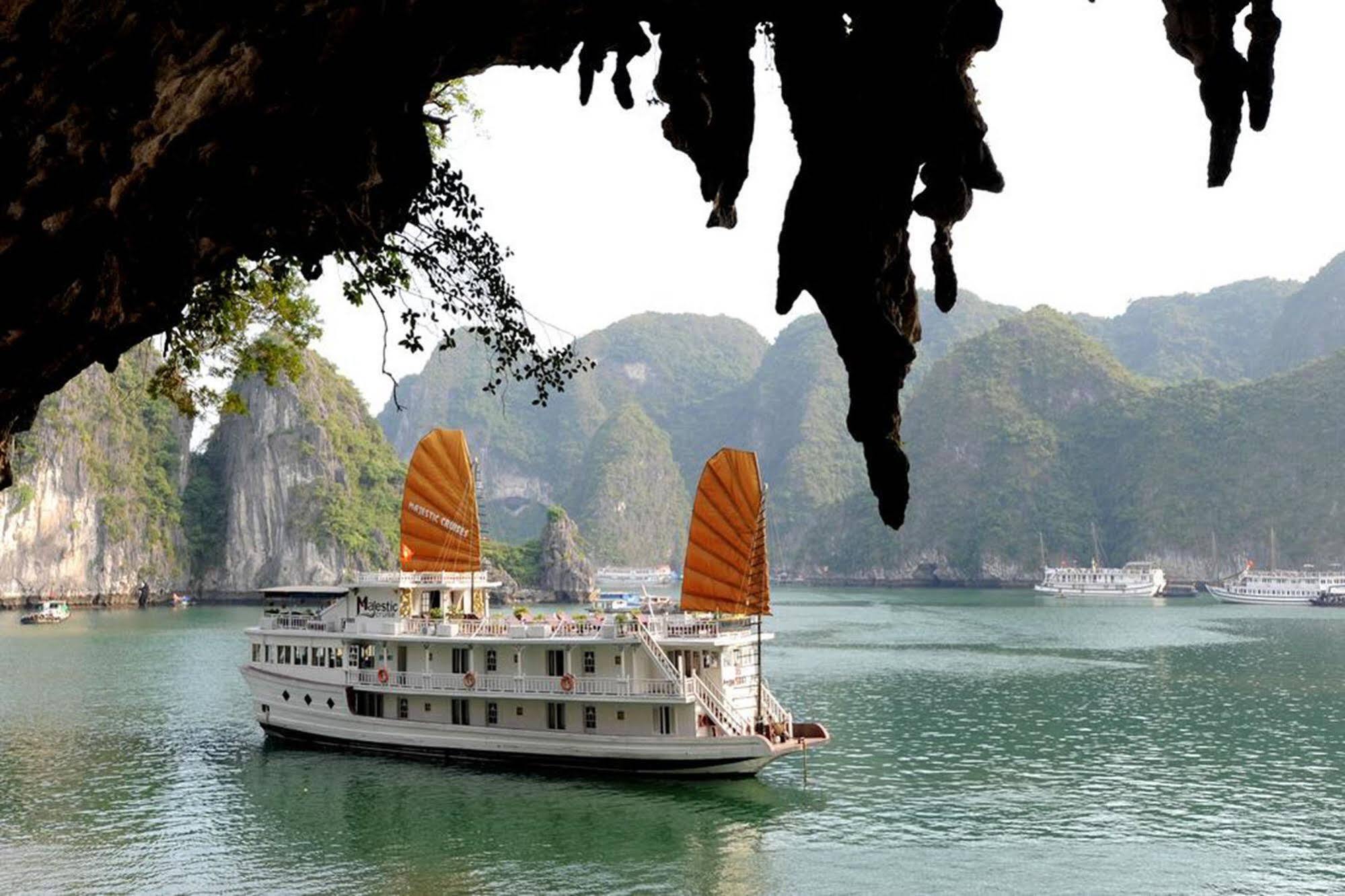 Hotel Majestic Halong Cruise Hạ Long Exterior foto