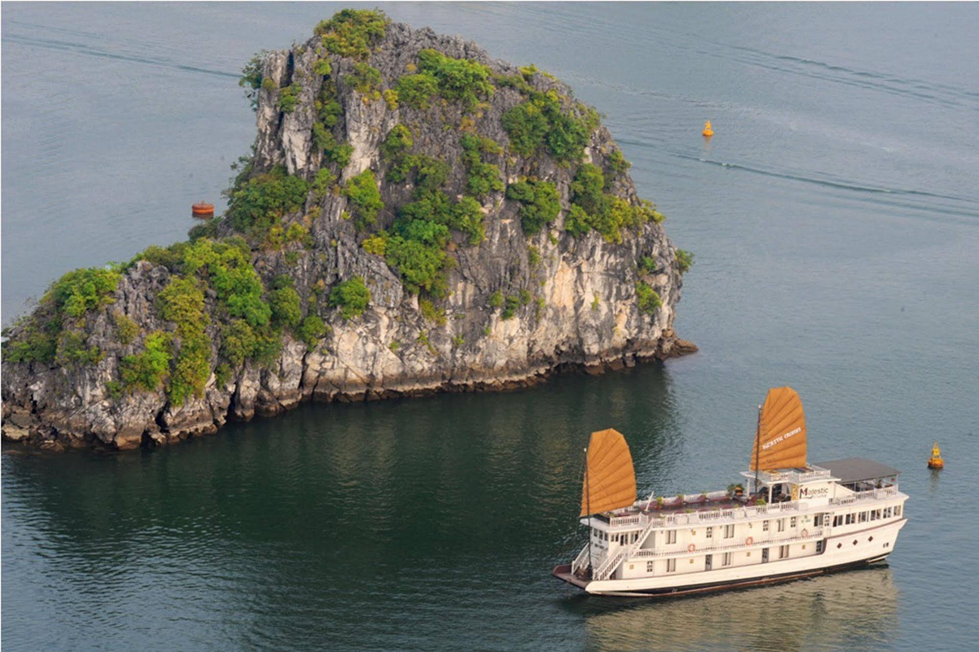 Hotel Majestic Halong Cruise Hạ Long Exterior foto